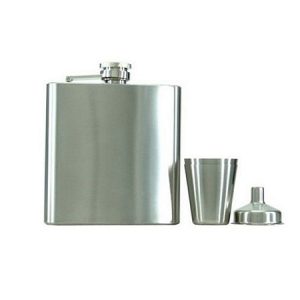 Crni petak 22 Pljoska Srebrna 200 ml sa dve čašice