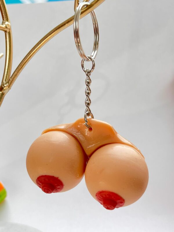 Privezak Boobies