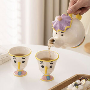 Čajnik i šoljice – Lepotica i zver