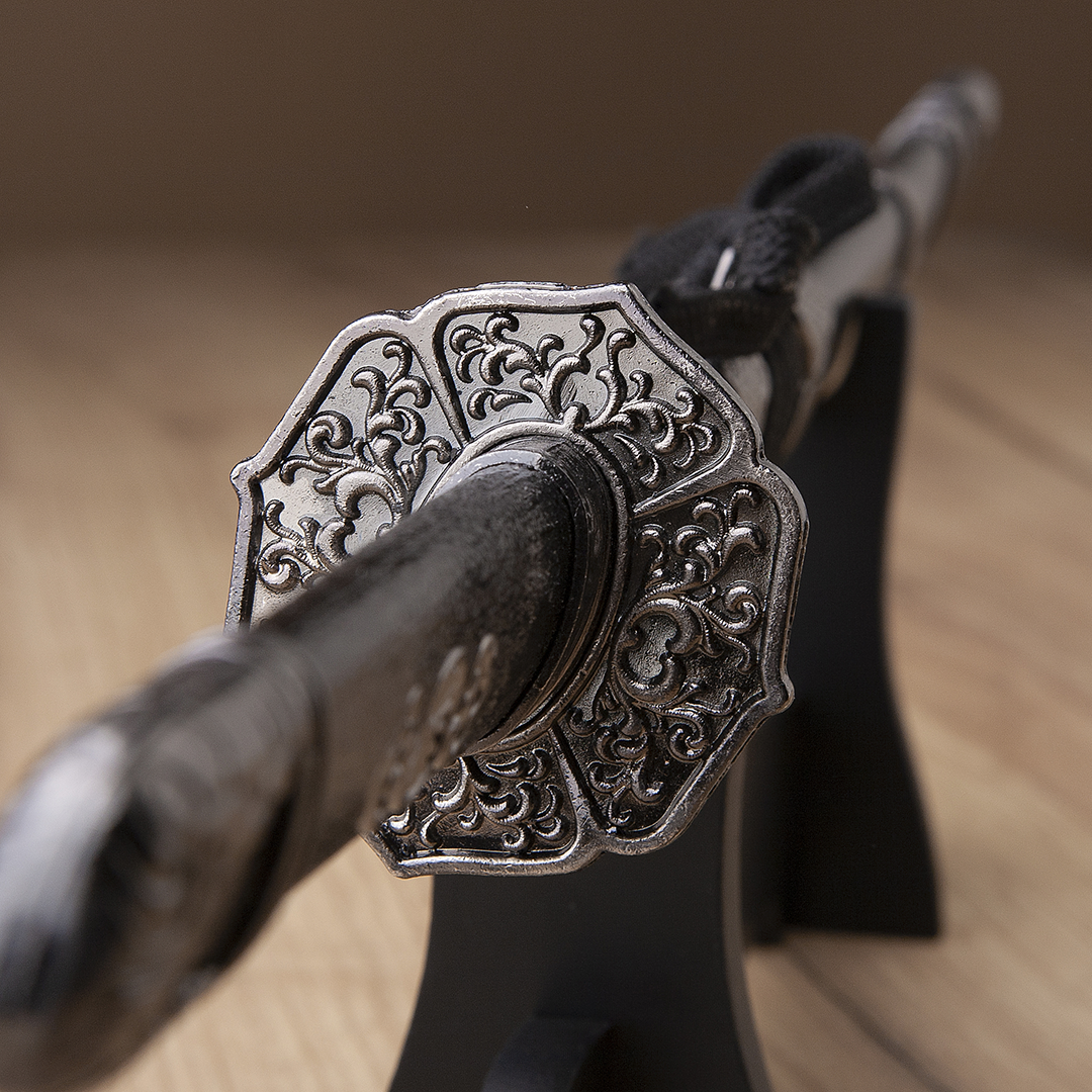 Katana Mini sa Stalkom 5 Katana Mini sa Stalkom