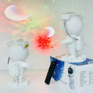 Šah Drveni 12 Lampa Astronaut